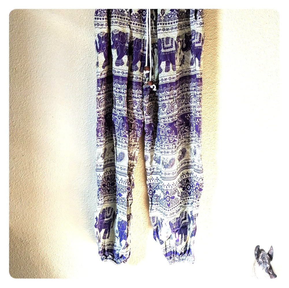 Elastic Ankle Patterned Pants